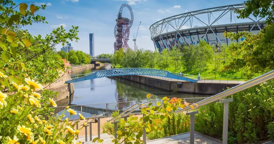 Queen Elizabeth Olympic Park (Tumbling Bay Playground)